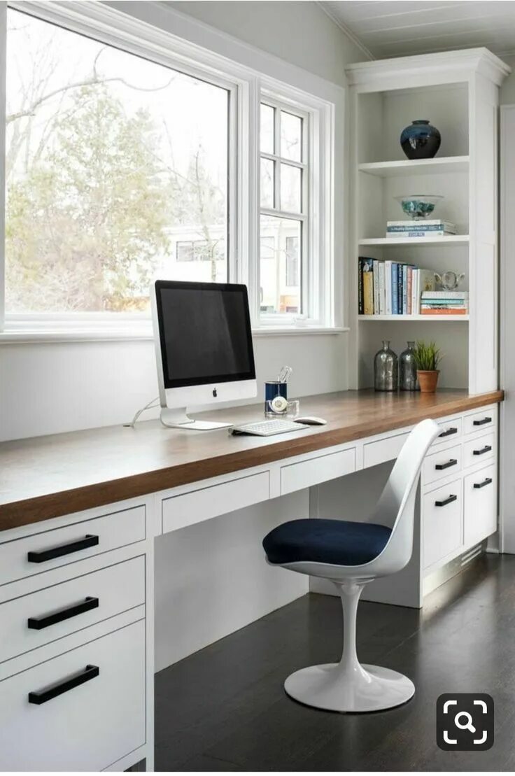 Письменный стол у окна фото дизайна Cool Ideas On How To Spice Up Your Home Office Office interior design, Home offi