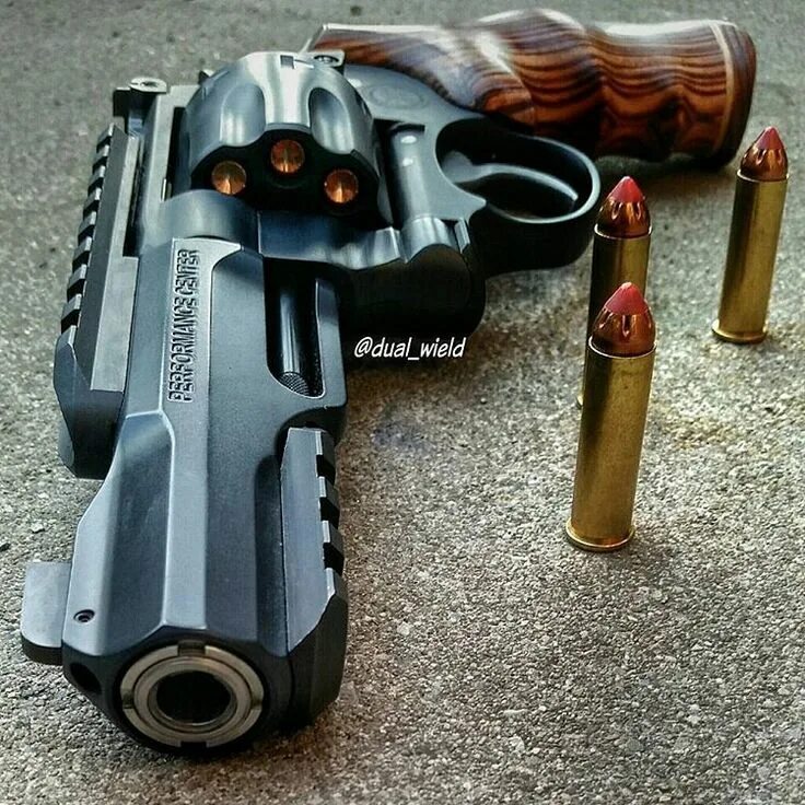 Пистолет крутые фото Pin on Smith and Wesson 327