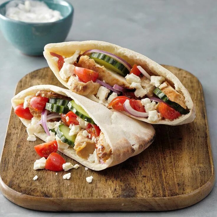 Пита в домашних рецепт с фото Greek Grilled Chicken Pitas Recipe Chicken pita recipes, Chicken pita, Greek chi