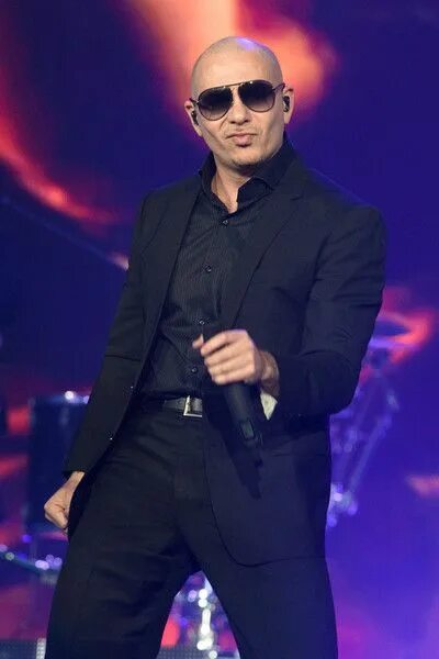 Питбуль певец фото Pitbull Photostream in 2024 Pitbull rapper, Pitbull the singer, Pitbull artist