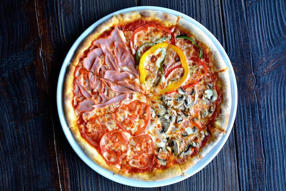 Пицца 2542 ул рогожникова 25 фото Пицца 4 сезона goal Restaurants FOR YOU
