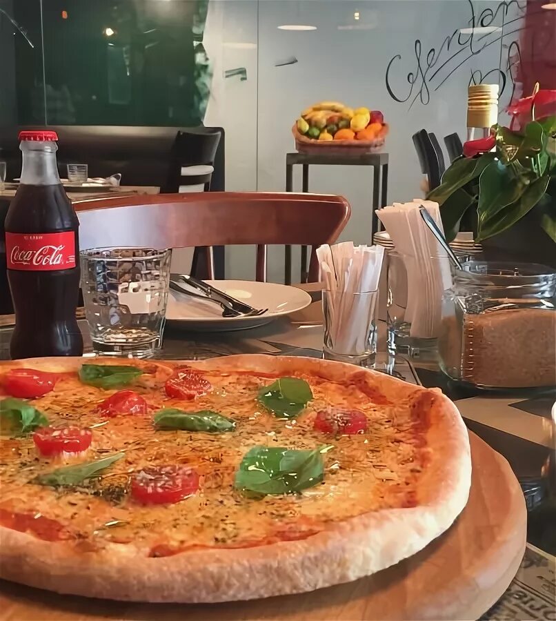 Пицца бар фото Пицца Маргарита - Picture of Chelentano cafe, Sochi - Tripadvisor