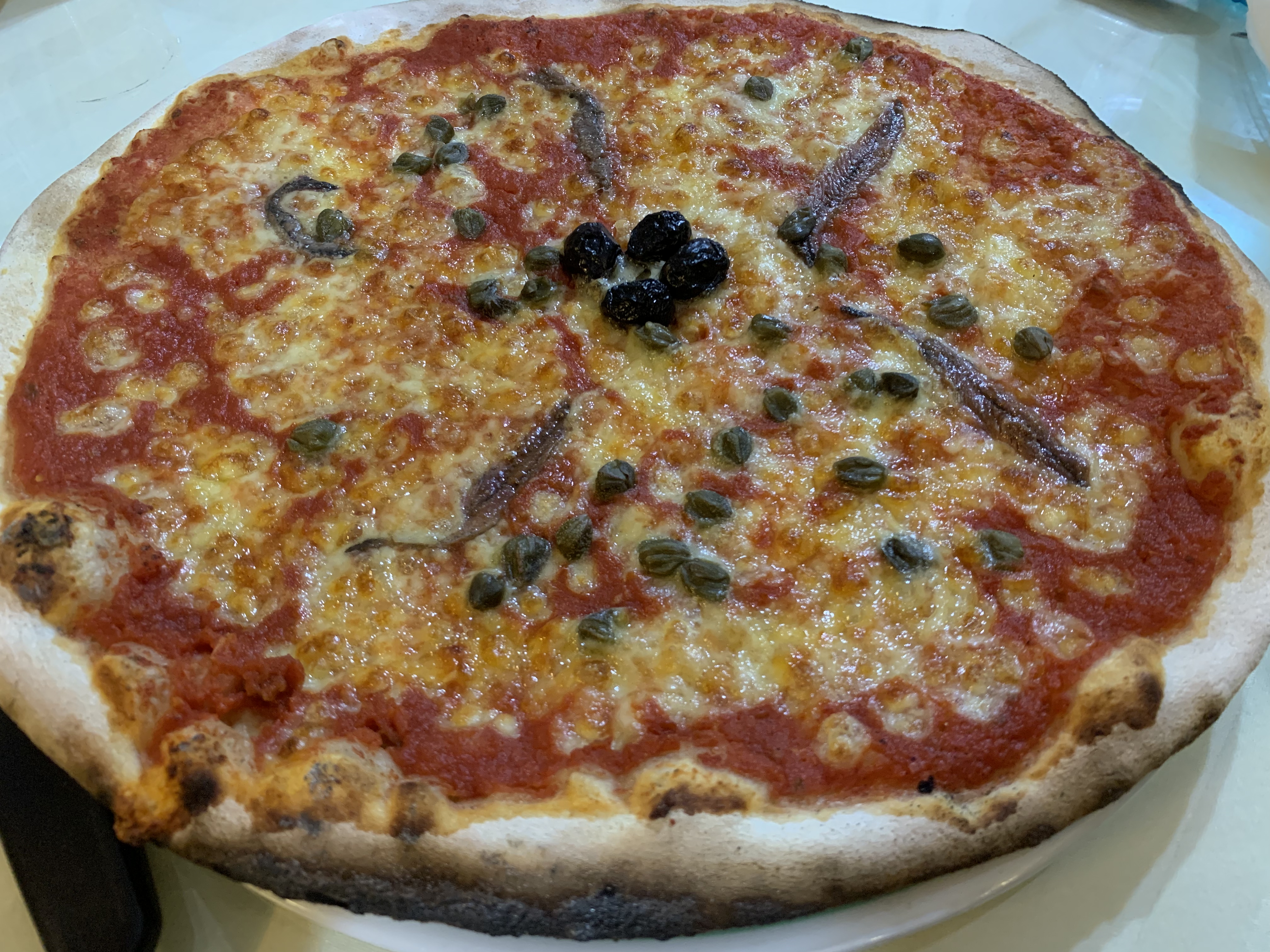 Пицца белла средняя ул 7 фото File:Pizzeria Bella Italia (Crépieux-la-Pape) - pizza Napolitaine (octobre 2021)