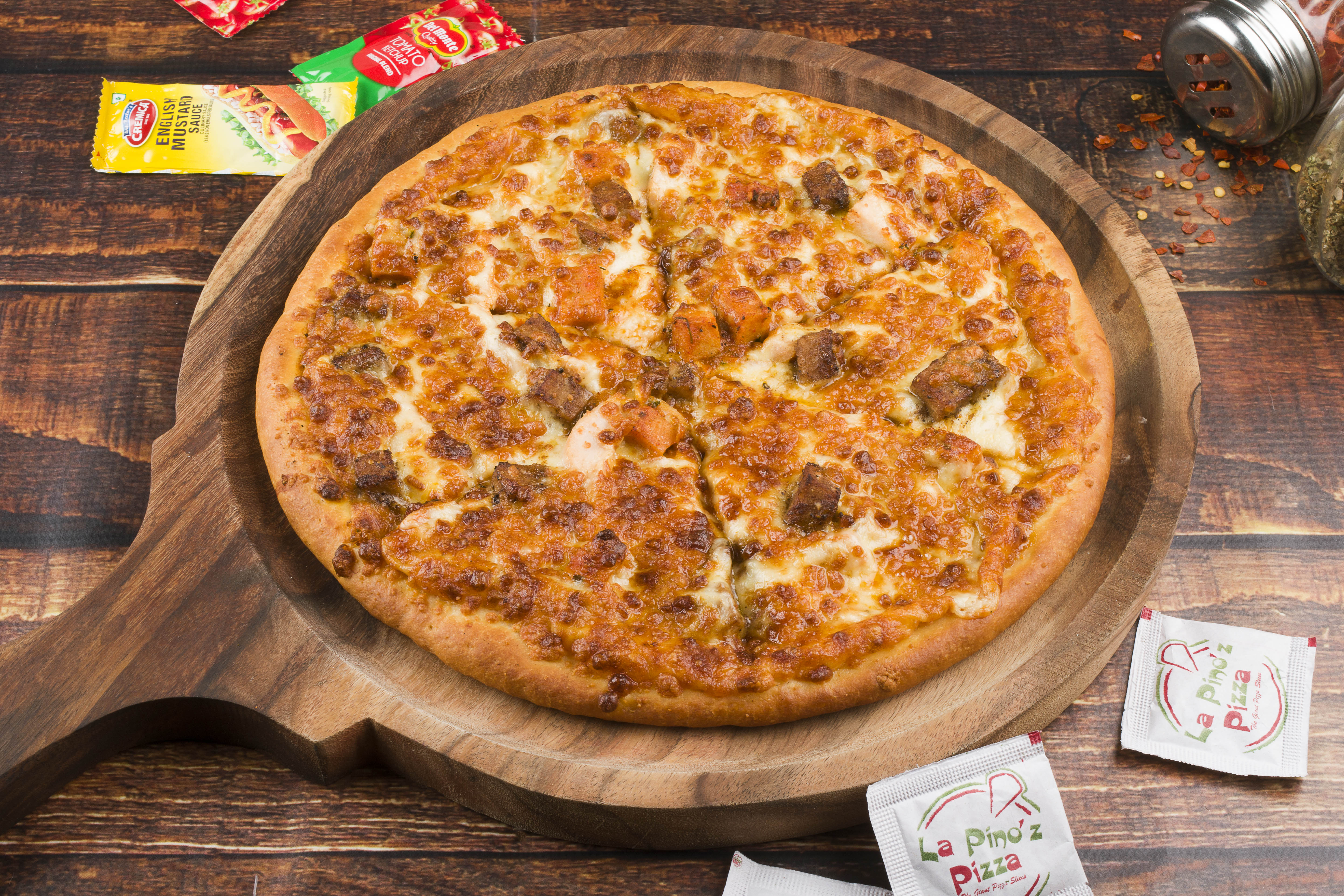 Пицца дели можга меню фото и цены File:Chicken BBQ Pizza-Delhi.jpg - Wikimedia Commons