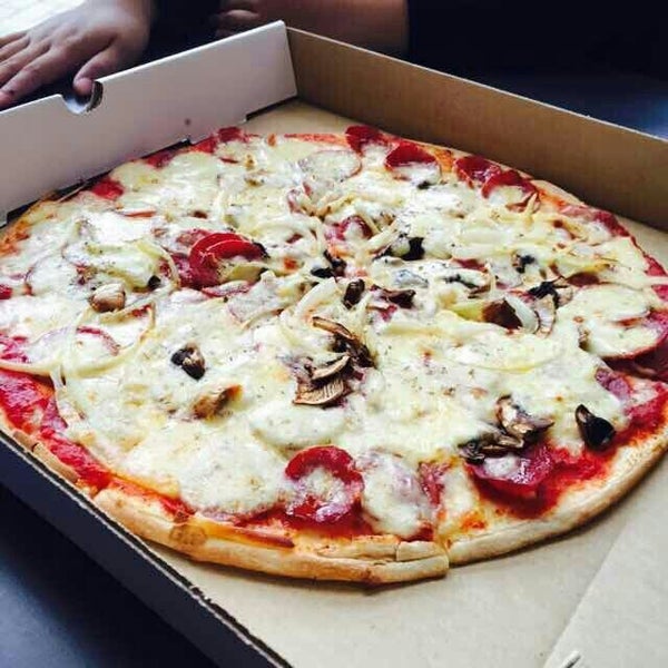 Пицца мания комсомольский просп 25а нефтекамск фото Photos at Pizza Mania - 8 tips from 694 visitors