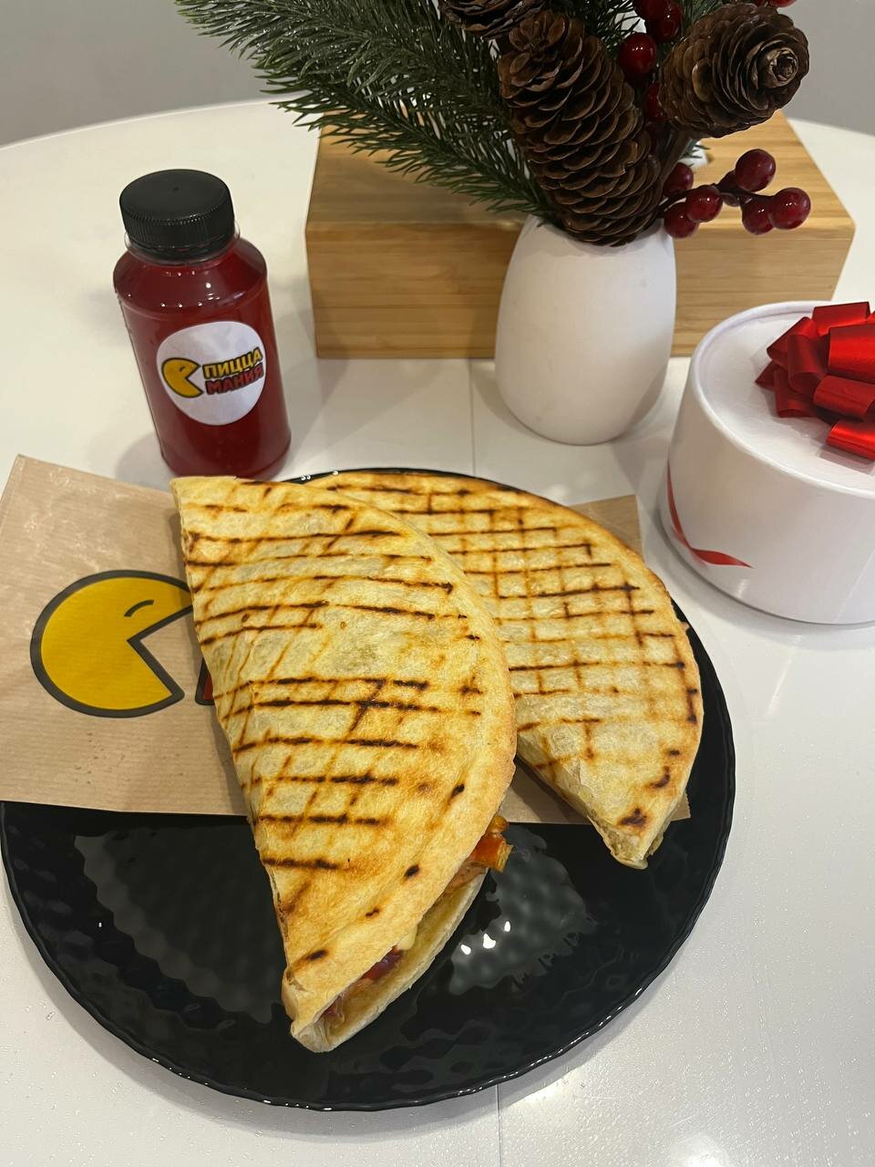 Пицца мания комсомольский просп 25а нефтекамск фото Где поесть вкусную пиццу в Нефтекамске - Yandex Maps