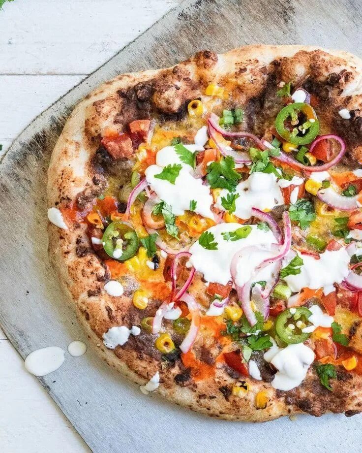 Пицца мексиканская фото Best Mexican Pizza Recipe Mexican pizza recipe, Pizza dinner, Pizza dinner recip