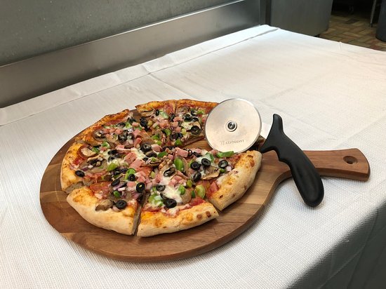 Пицца место преображенская ул 74а фото Pizza Machine - 954-437-3333 http://www.pizzamachineonline.com/ - Picture of Piz