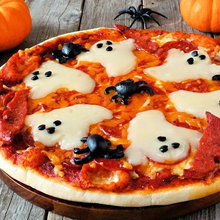 Пицца на хэллоуин фото 10 Halloween Food Ideas You Haven't Tried Yet Halloween food for party, Hallowee