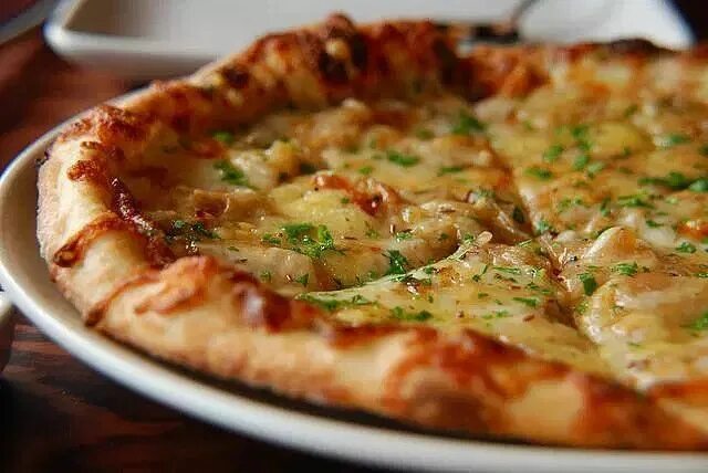 Пицца на кефире с пошаговым фото Фотография Food, Cheese pizza, Pizza