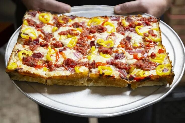 Пицца пирог фото Pizza Quest: A Cross-Country Guide to America’s Best Pies Pizza, Buddys pizza, P