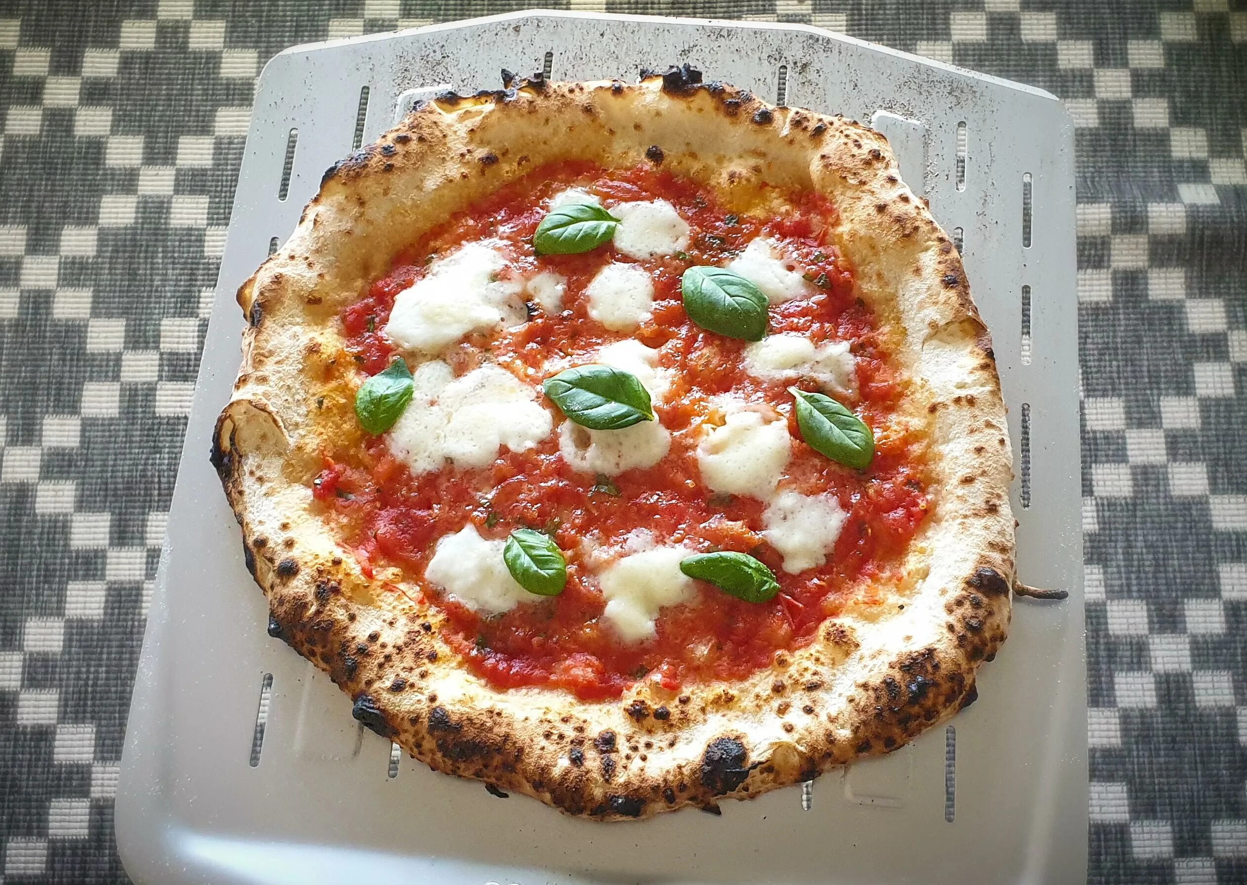 Пицца по неаполитански классический рецепт с фото Homemade Neapolitan style Pizza Margherita - Dining and Cooking