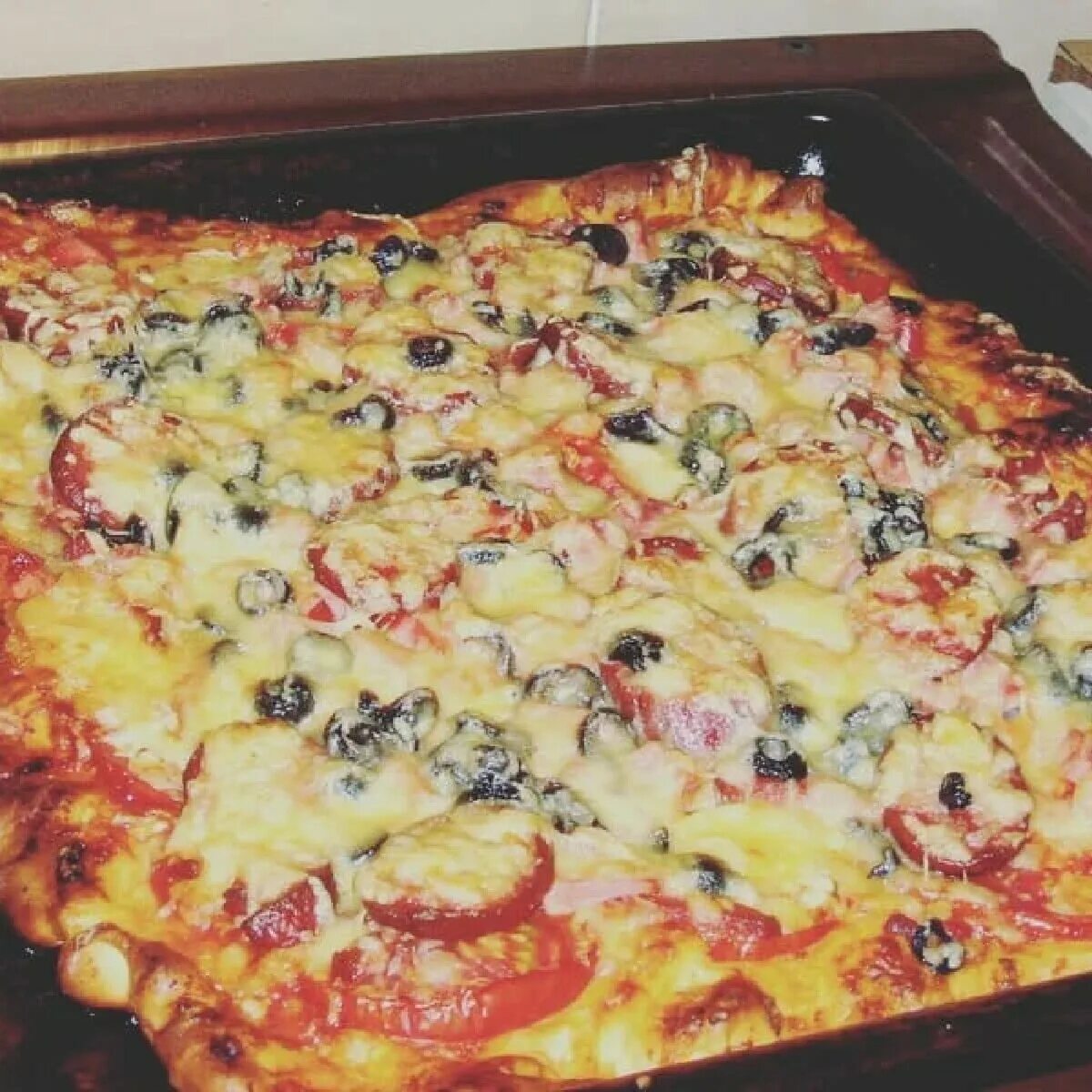 Пицца рецепты с фото простые и вкусные Пицца дома в духовке рецепт
