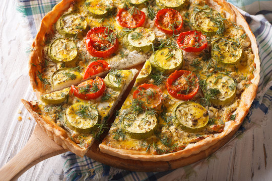 Пицца с кабачками фото Zucchini Quiche Изображения: просматривайте стоковые фотографии, векторные изобр