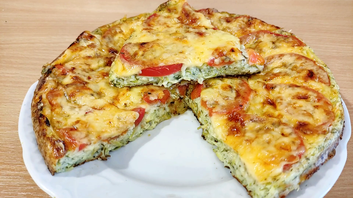 Пицца с кабачками фото Самая вкусная "Пицца из кабачков" на сковороде. Вкусный легкий ужин. На кухне дв