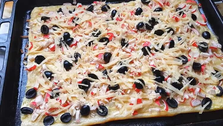 Пицца с крабовыми палочками фото Пицца с крабовыми палочками: пошаговый рецепт с фото