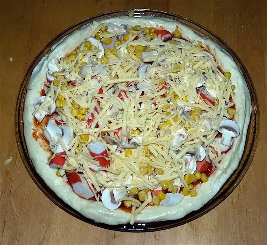 Пицца с крабовыми палочками фото Домашняя пицца с ветчиной, крабовыми палочками, кукурузой и грибами / Торты и вы