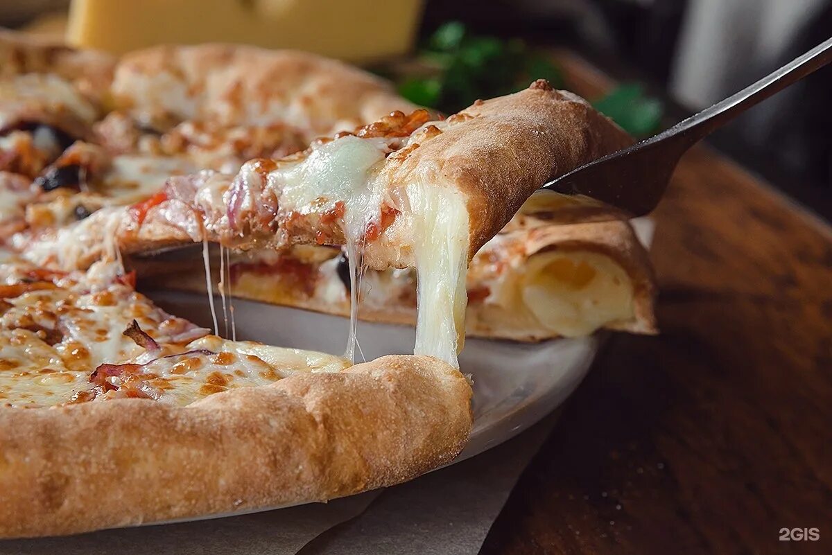 Пицца с сырными бортиками рецепт с фото Joy`s pizza, сеть пиццерий, Столичная, 4 к2, Кудрово - 2ГИС
