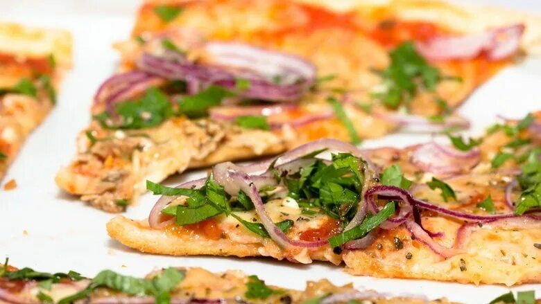 Пицца с тунцом рецепт с фото Пицца с тунцом и красным луком - пошаговый рецепт с фото, ингредиенты, как приго