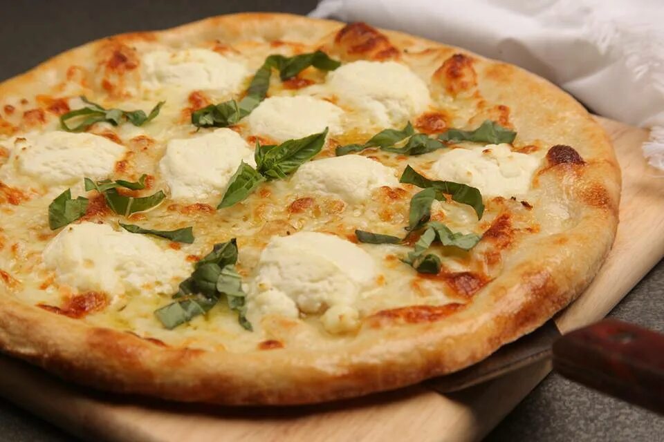 Пицца с творогом рецепт с фото Best pizza places in the Las Vegas Valley National Pizza Day Food Entertainment