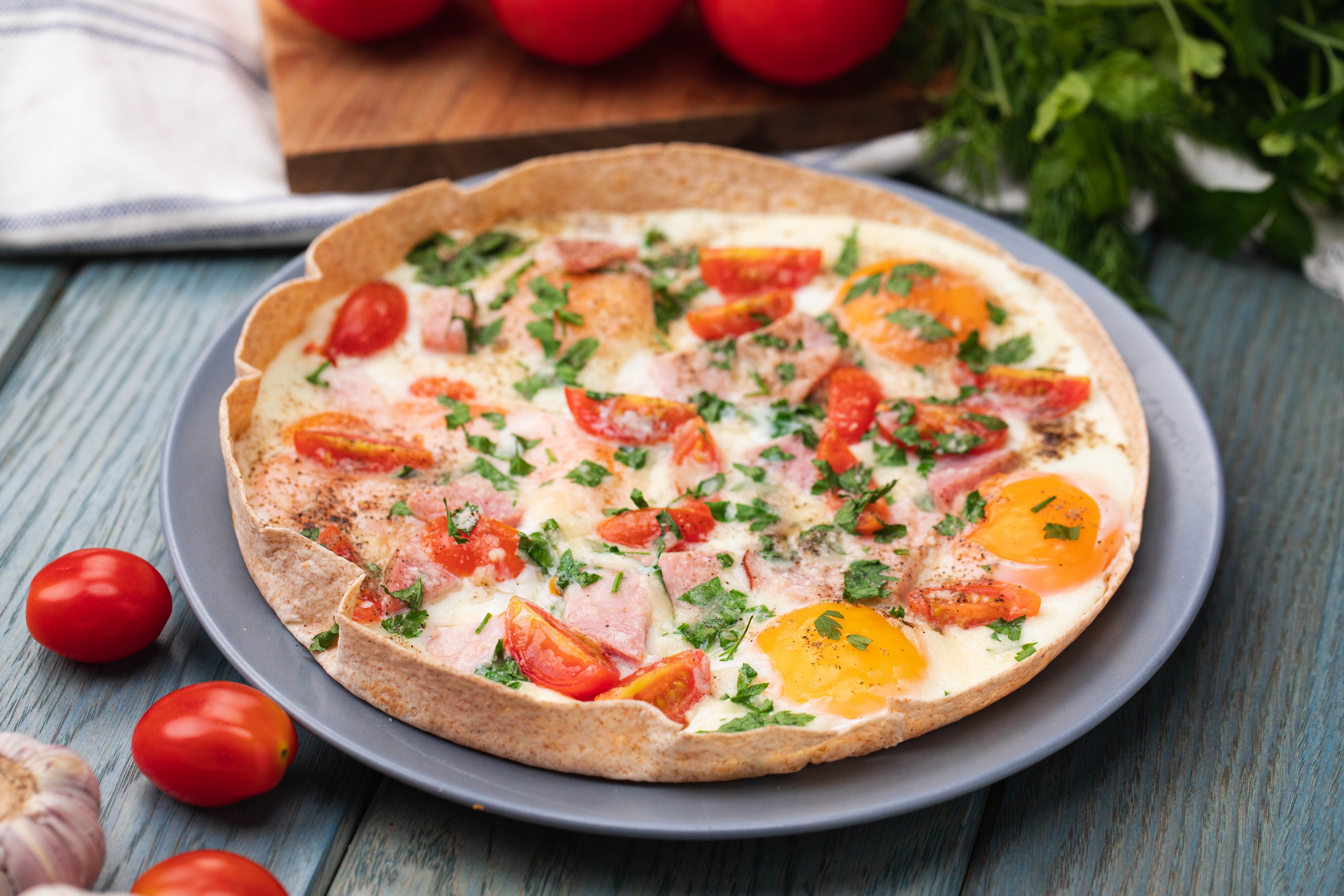 Пицца с яйцом рецепт с фото Pizza rustica di piadina: la ricetta semplice e saporita pronta in pochi minuti