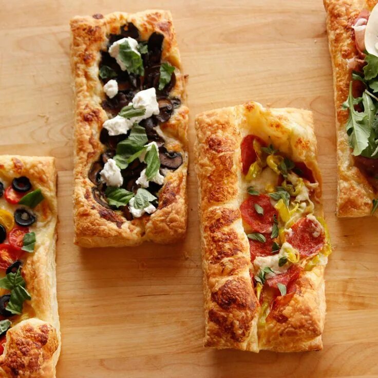 Пицца слоеная рецепт с фото Puff Pastry Pizza Recipe Puff pastry pizza, Food network recipes, Puff pastry re
