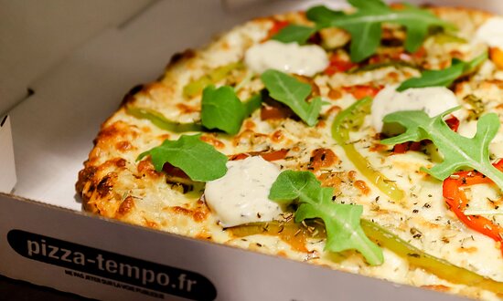 Пицца темпо первомайская ул 57 фото La très demandée Rigoletto, notre savoyarde : sauce tomate, Jambon sec "Saloir d