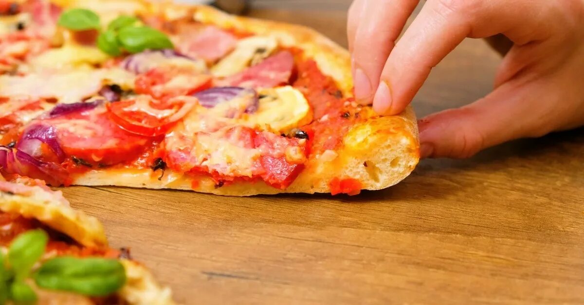 Пицца тесто дрожжевое фото Тесто для пиццы с мягкими корочками Пикабу