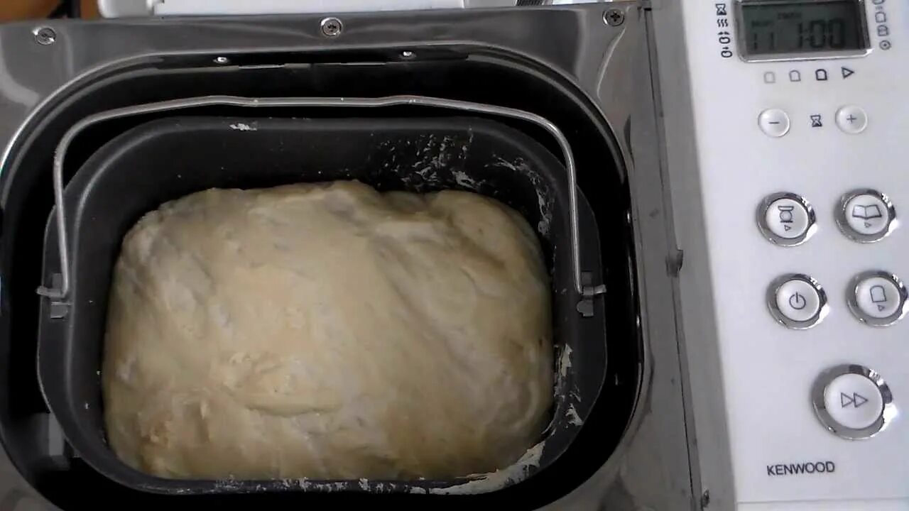 Пицца в хлебопечке рецепт с фото Bread rising and cooking time-lapse - YouTube
