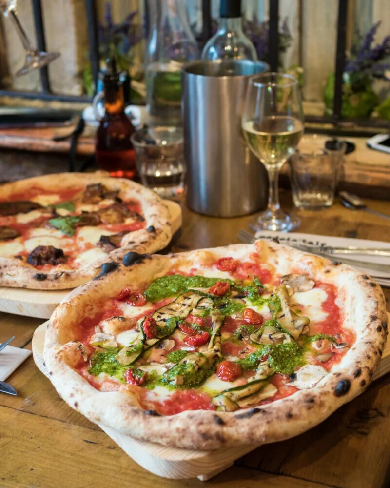 Пицца в италии фото настоящие PIZZA AT MADE IN ITALY, KING’S ROAD Little Miss Katy Bloglovin