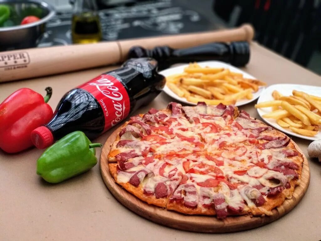 Пицца всем керченская ул 1б фото J-Pizza, пиццерия, Кооперативный пер., 3, Керчь, Россия - Яндекс.Карты