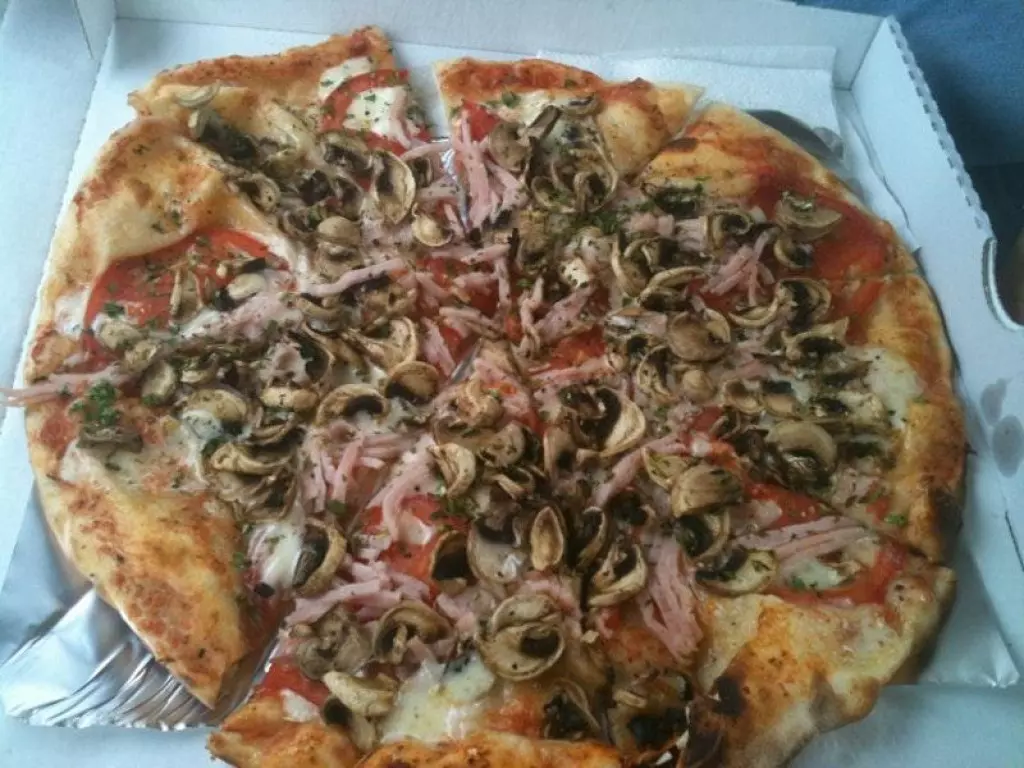 Пиццатория ул маршала жукова 2 фото Ресторан Aira Pizza, : цены и меню, адрес, фото - Poisk.bz