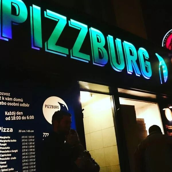 Пиццбург центральная площадь 2 фото Photos at Pizzburg - Pizzeria in Vršovice