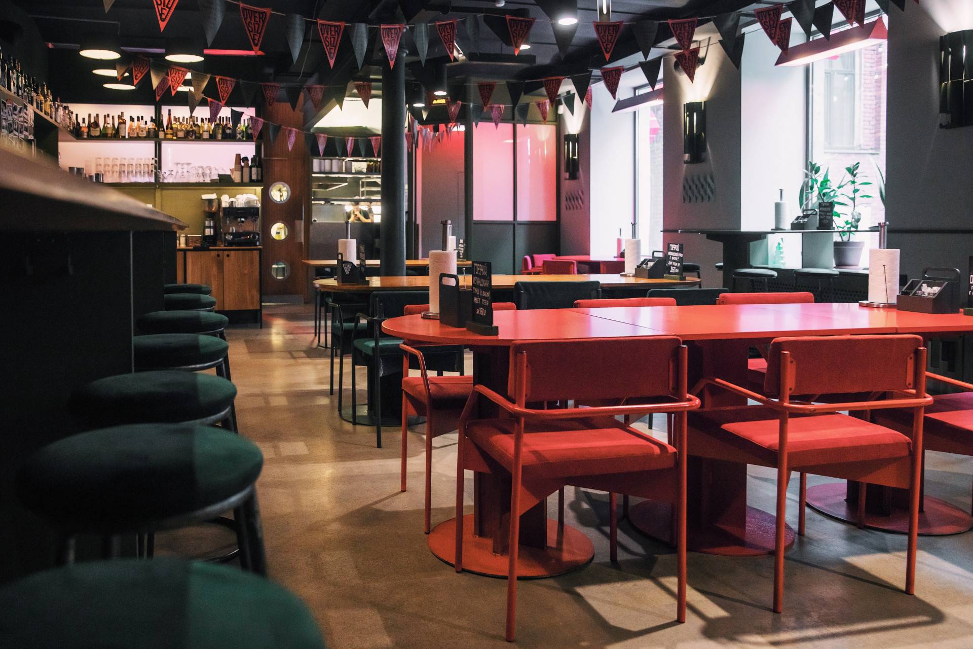 Пиццерия клуб библиотека октябрьская ул 69 фото Oversize pizza club, Пиццерия, Фото заведения - Санкт-Петербург - Tabler