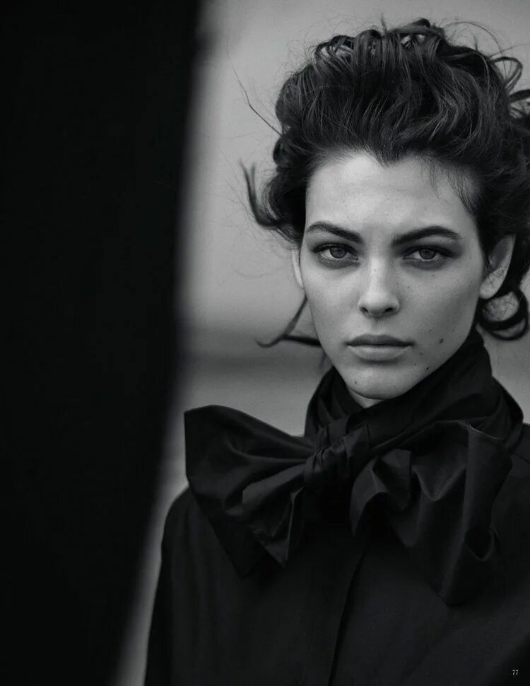 Питер линдберг фото Birgit, Luna + Vittoria Tribute Karl Lagerfeld, Lensed By Peter Lindbergh For Vo