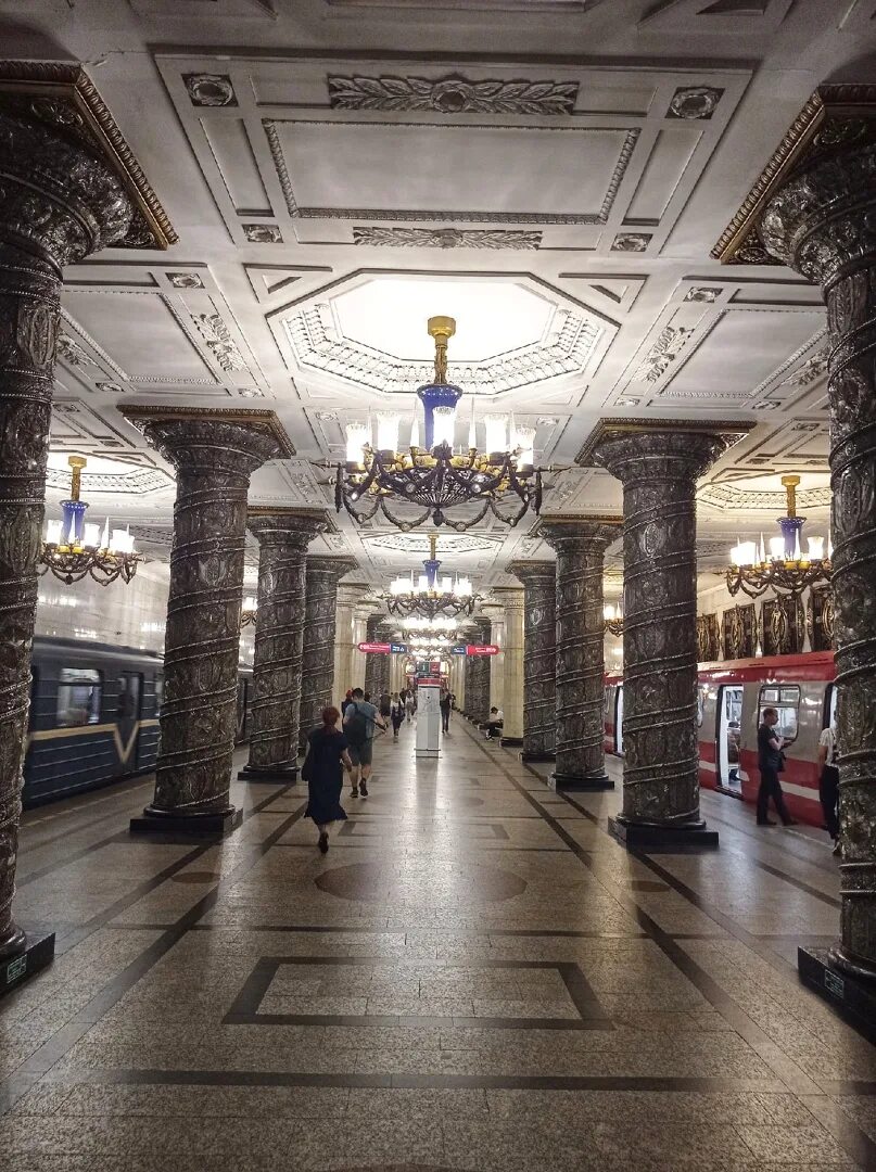 Питер метро автово фото САМАЯ КРАСИВАЯ СТАНЦИЯ МЕТРО В МИРЕ.: we001er - ЖЖ