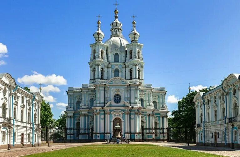 Питер смольный собор фото Смольный собор - ВЫСТАВКА КУБ ЭКСПО