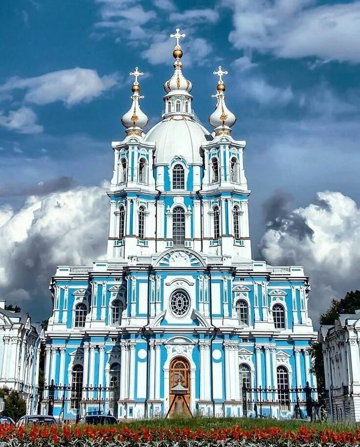 Питер смольный собор фото Смольный собор