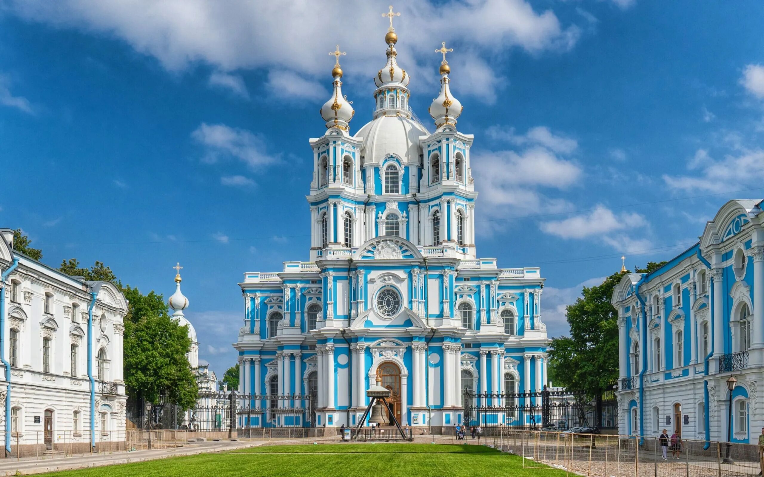Питер смольный собор фото По окрестностям Таврического сада - Школа Masters (Мастерс)