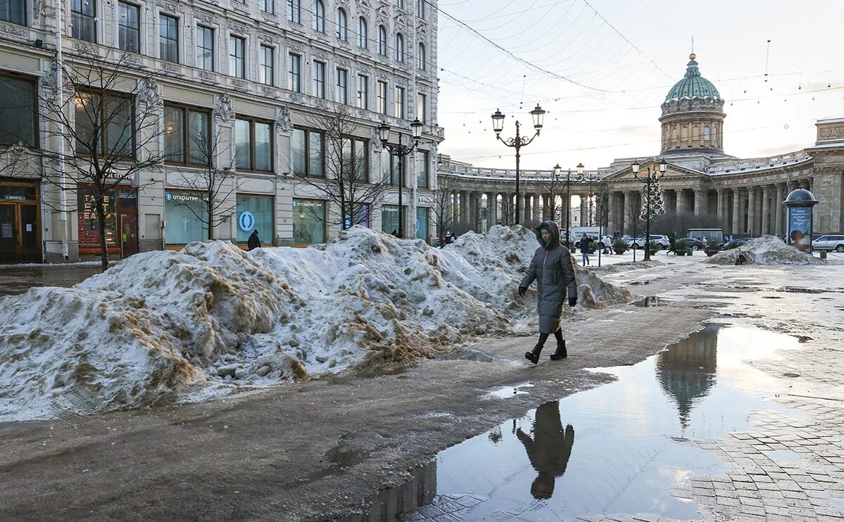 Питер снег фото Вильфанд сообщил о потеплении в Москве с 6 апреля - РБК