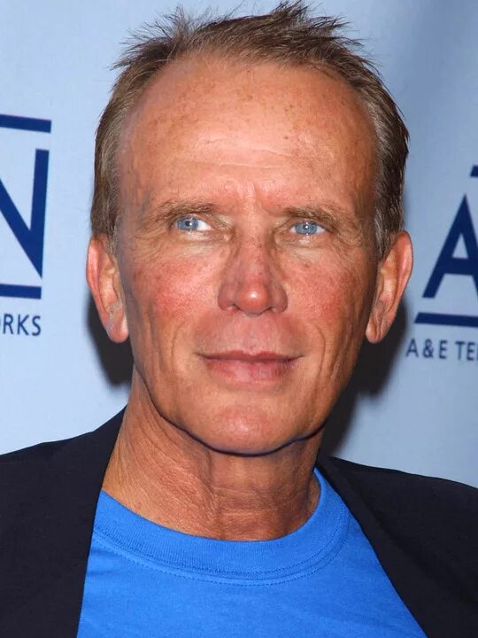 Питер уэллер фото Peter Weller The Salem Wiki Fandom