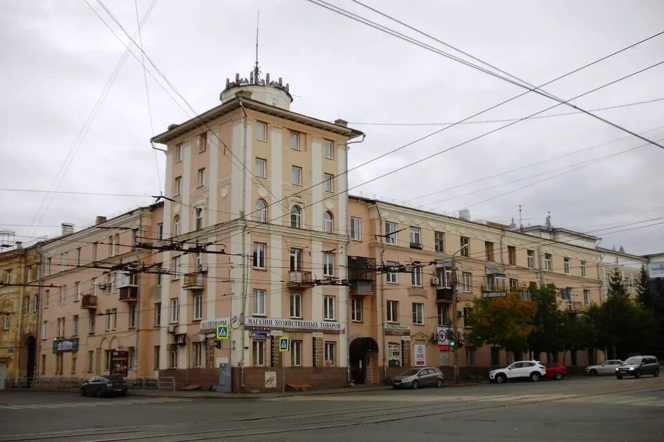 Питер ул цвиллинга 44 фото Дом в центре Челябинска внесли в реестр культурного наследия - KP.RU