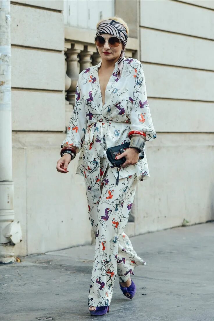 Пижамный стиль фото Fashion Trends - Style.com Fashion, Kimono style dress, Street style chic