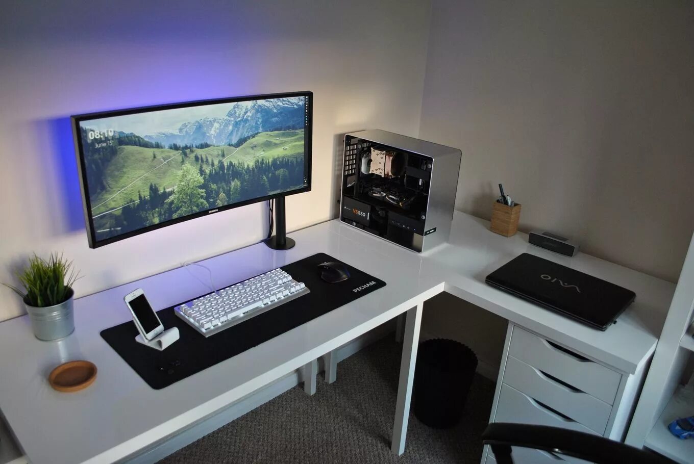 Пк для дизайнера интерьера My minimalist ultrawide setup - post Room setup, Desk setup, Computer desk setup