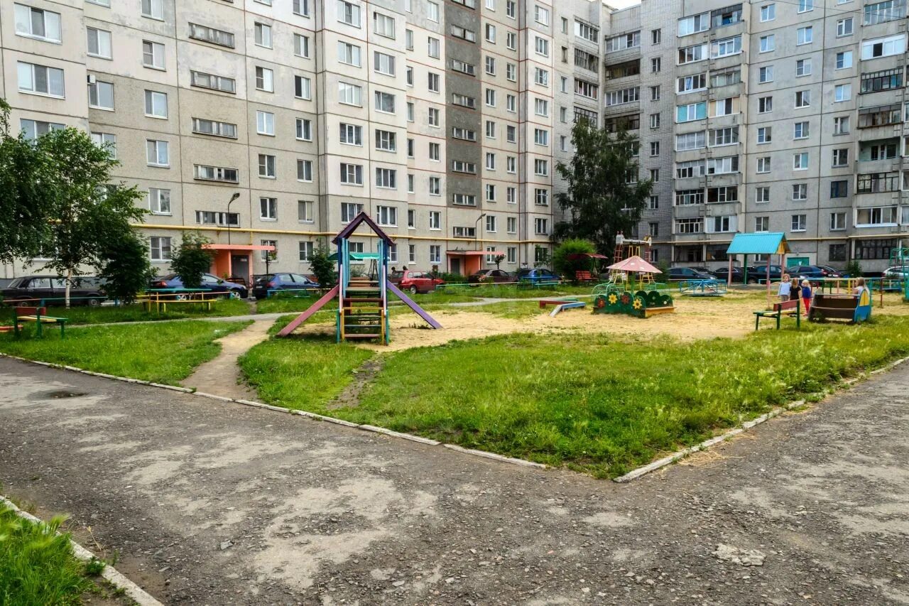 Планета ега 1 й микрорайон 5б фото Картинки 5 МКР Д 7