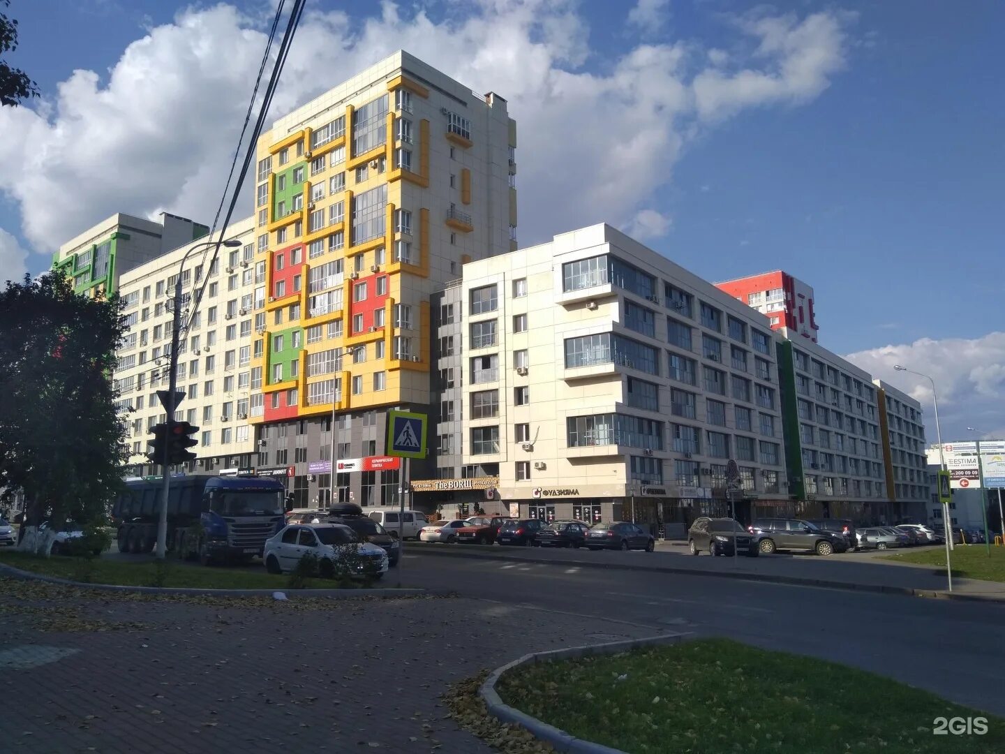 Планета комсомольская ул 15 фото Фестиваль, жилой комплекс, Комсомольская, 15 в Уфе - 2ГИС