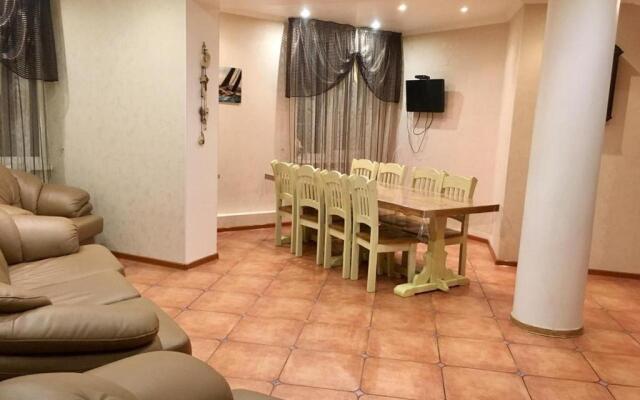 Планета пионерский просп 11 фото Cottage FEYA 3* в Анапе отзывы, цены и фото номеров - забронировать гостиницу Co