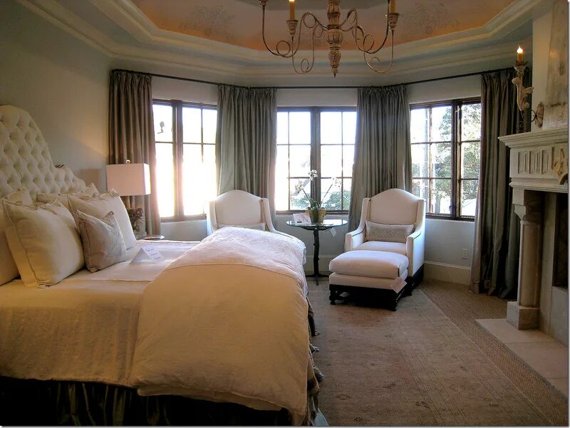 Планировка спальни с эркером COTE DE TEXAS: Gray is the New Turquoise? Window treatments bedroom, Home bedroo