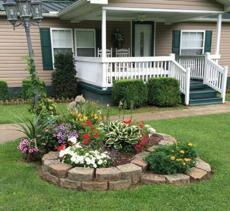 Планировка цветника на участке перед домом Awesome Front Yard Landscaping Ideas 27 #homeownerlandscapingideas Small front y