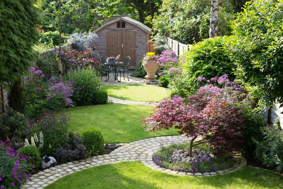 Планировка цветов на дачном участке Circular Garden - Классический - Сад - Чешир - от эксперта Green Tree Garden Des